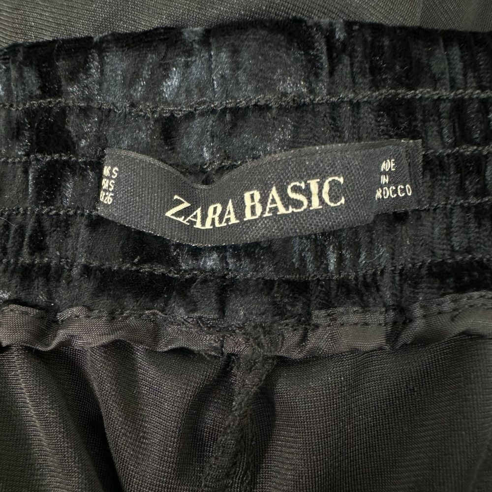 Zara Basic Jogger Women's Black Small‎ Stripe Crushed Velvet Stripe Joggers - Picture 12 of 13